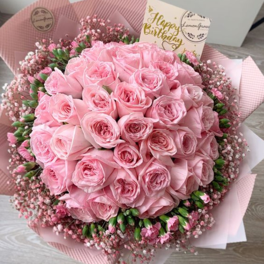 Hoa - Biểu tượng của tình yêu