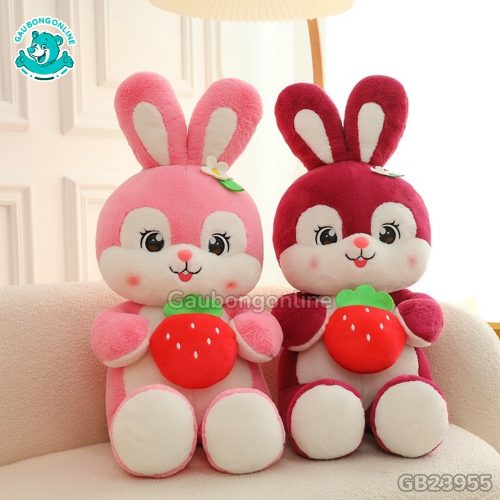 Thỏ Bông Ngồi Ôm Dâu Tây