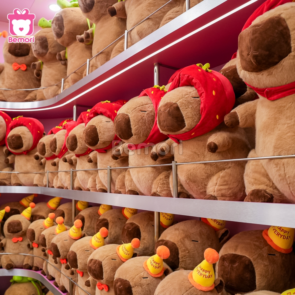 Đốn tim với các bé Capybara đội mũ dâu siêu xinh tại Bemori
