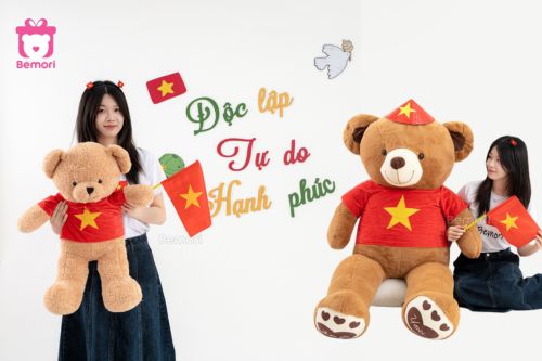 Tự Hào Việt Nam Cùng Gấu Bông Áo Cờ Đỏ Sao Vàng
