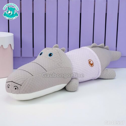 Gối Ôm Lạnh Cá Sấu Mặc Áo